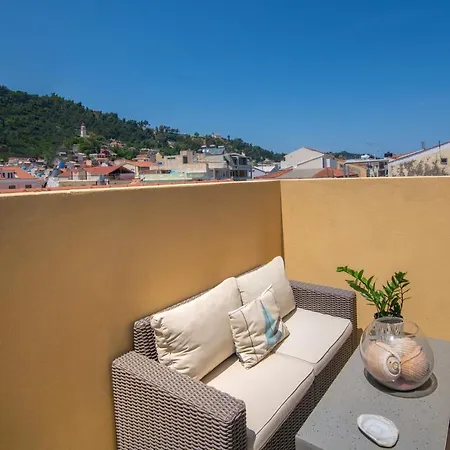 Minimal Loft With Sea View Over Harbor!